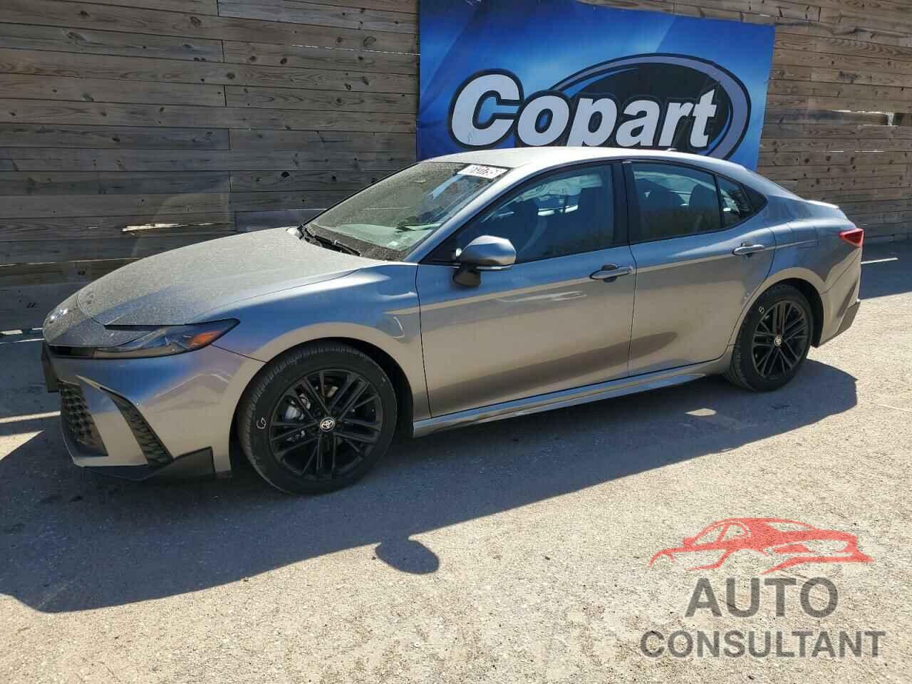 TOYOTA CAMRY 2025 - 4T1DAACK8SU520858