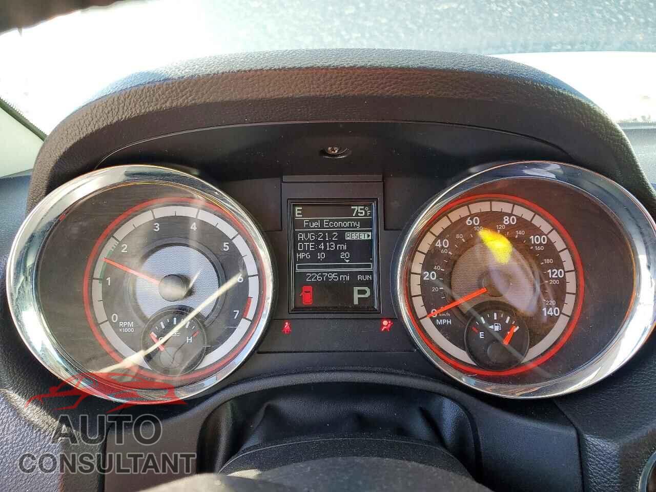 DODGE DURANGO 2011 - 1D4SE6GT2BC720451