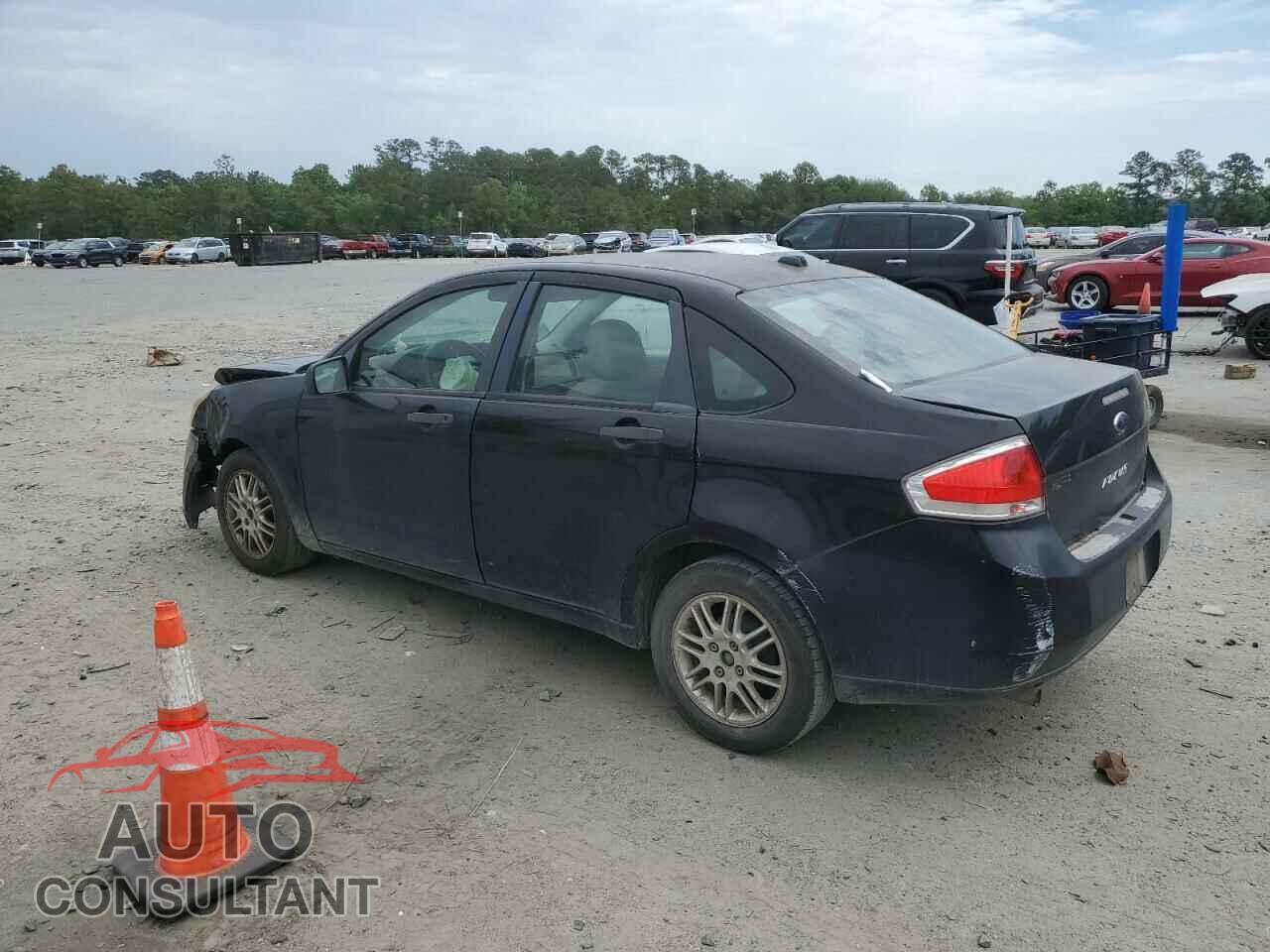 FORD FOCUS 2011 - 1FAHP3EN2BW141176