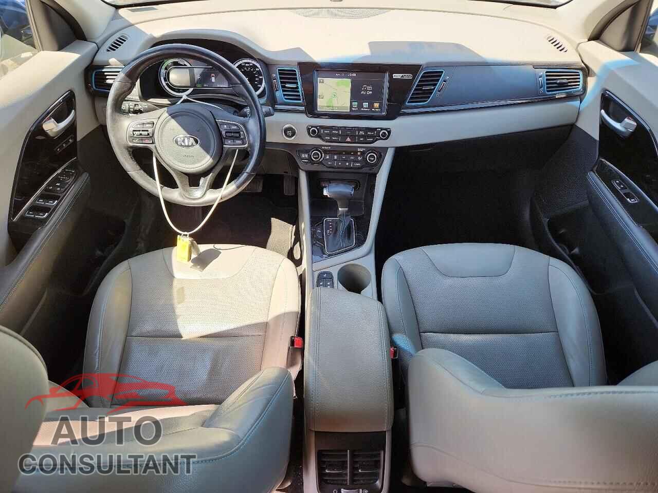KIA NIRO 2017 - KNDCE3LC1H5070272