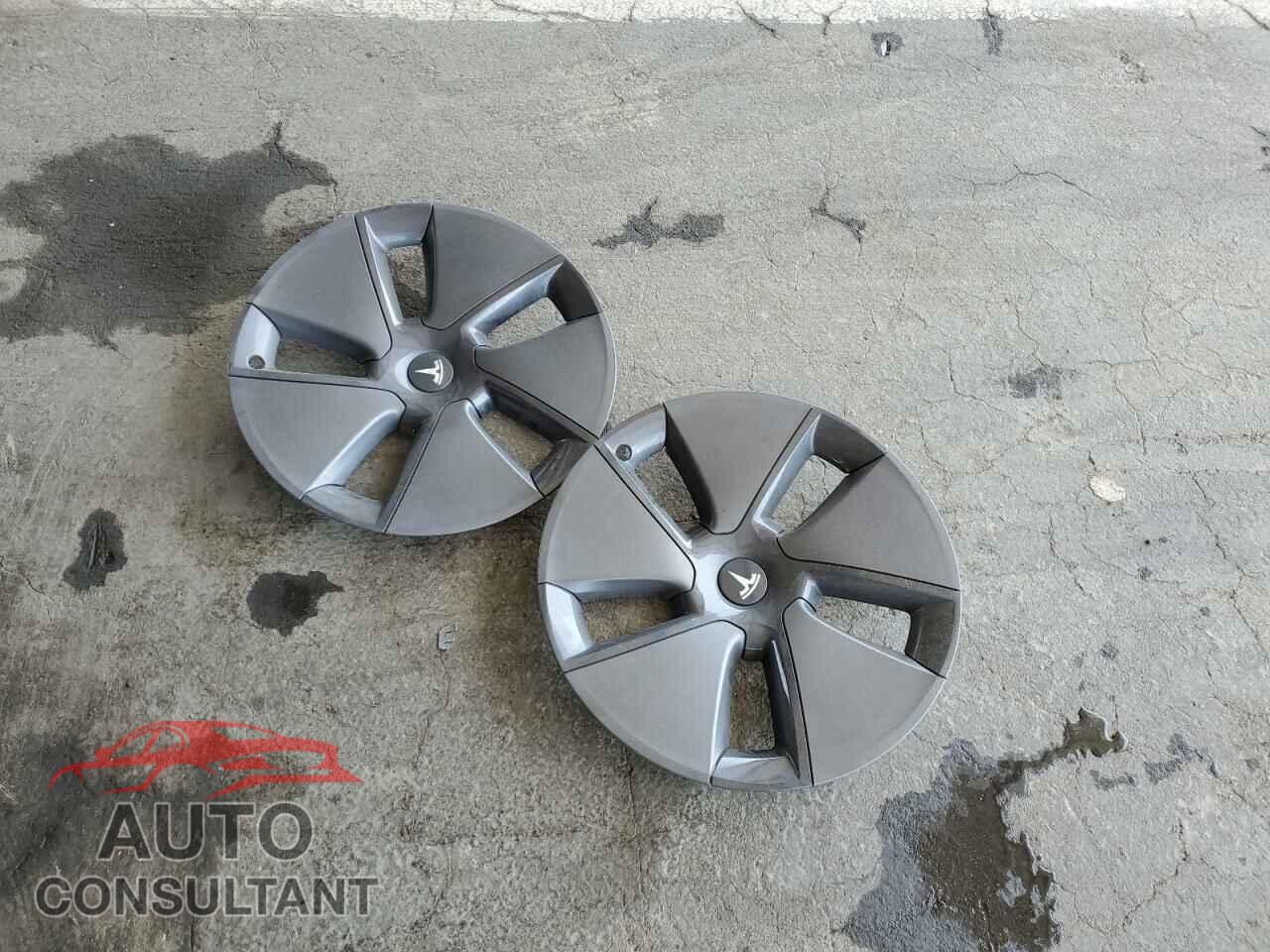 TESLA MODEL 3 2022 - 5YJ3E1EB5NF314721