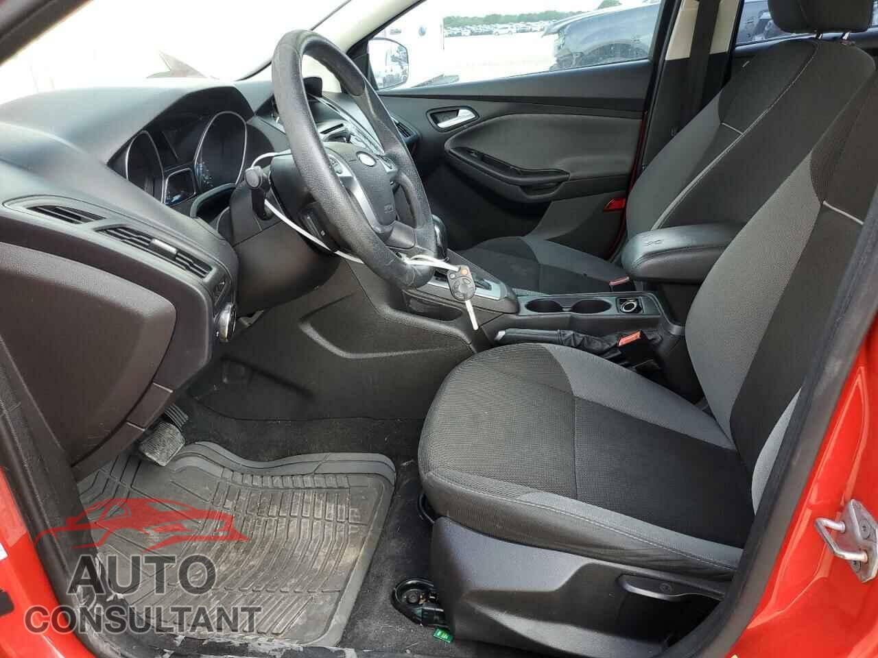 FORD FOCUS 2014 - 1FADP3F28EL117523