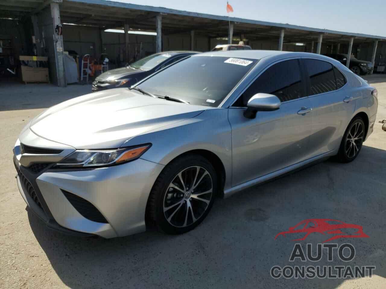 TOYOTA CAMRY 2020 - 4T1G11AK1LU981871