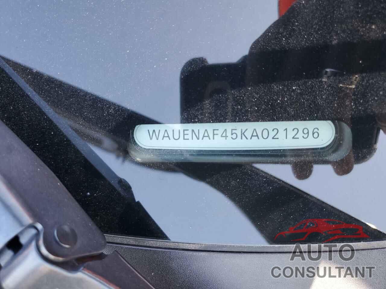 AUDI A4 2019 - WAUENAF45KA021296