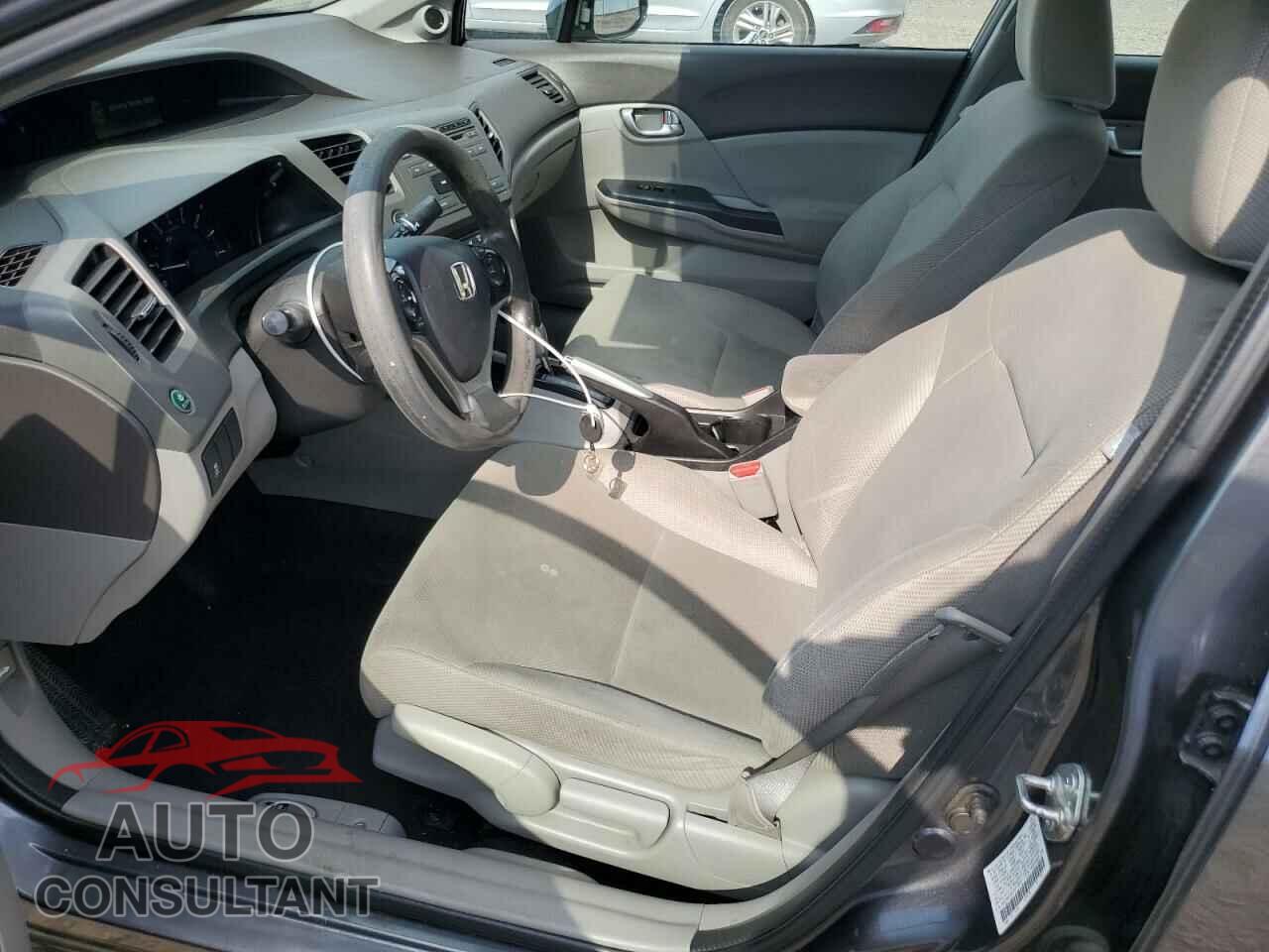 HONDA CIVIC 2012 - 2HGFB2F82CH570449