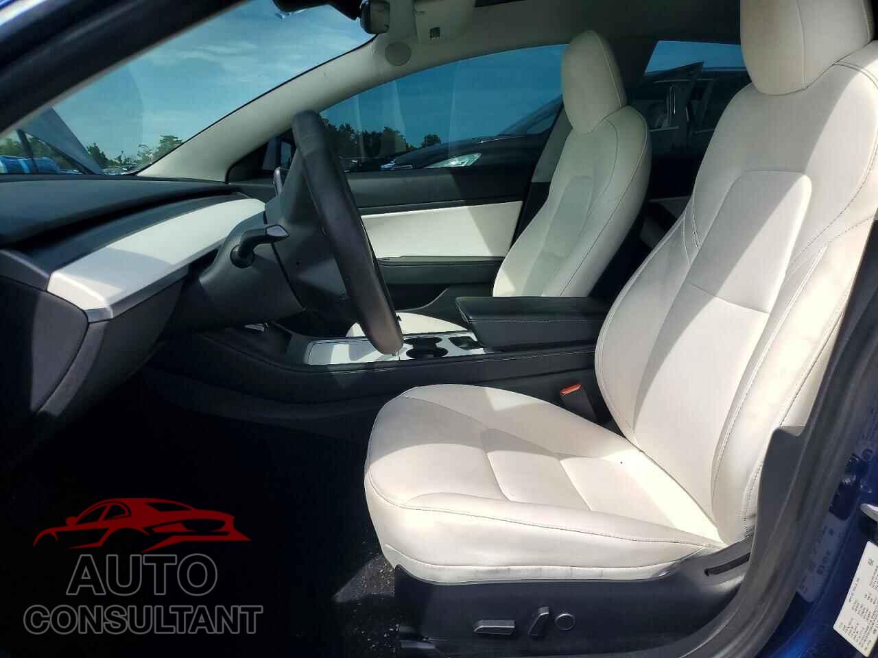TESLA MODEL 3 2021 - 5YJ3E1EB8MF855907