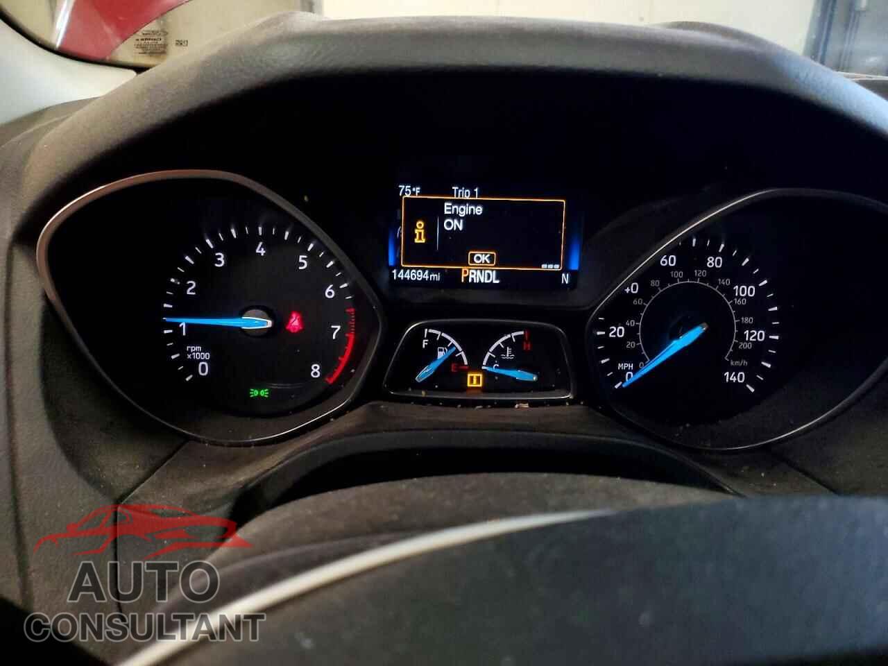 FORD FOCUS 2015 - 1FADP3F20FL338843