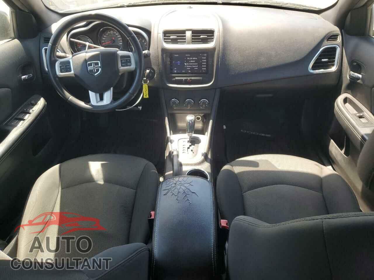 DODGE AVENGER 2013 - 1C3CDZCB5DN679697