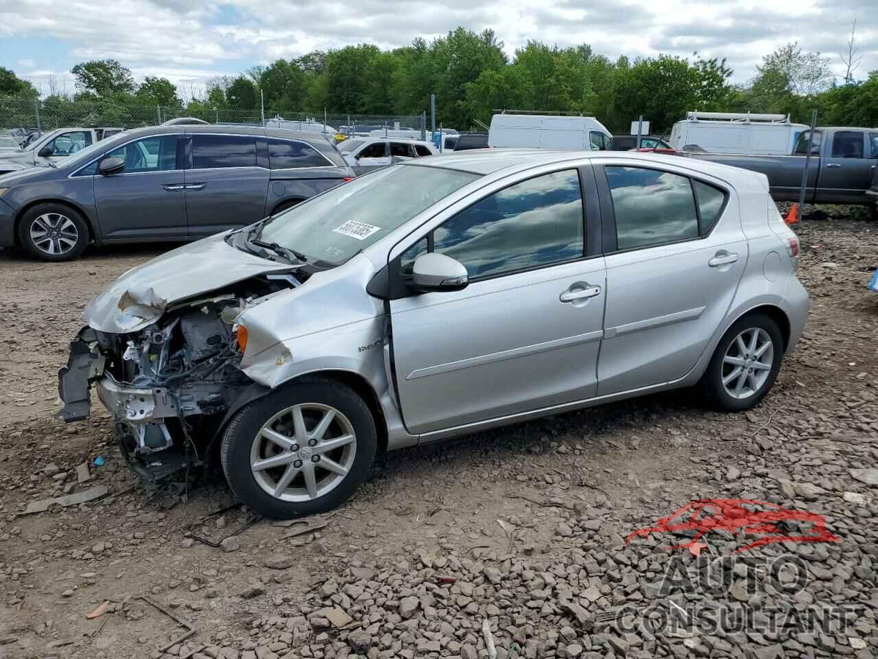 TOYOTA PRIUS 2013 - JTDKDTB3XD1047266