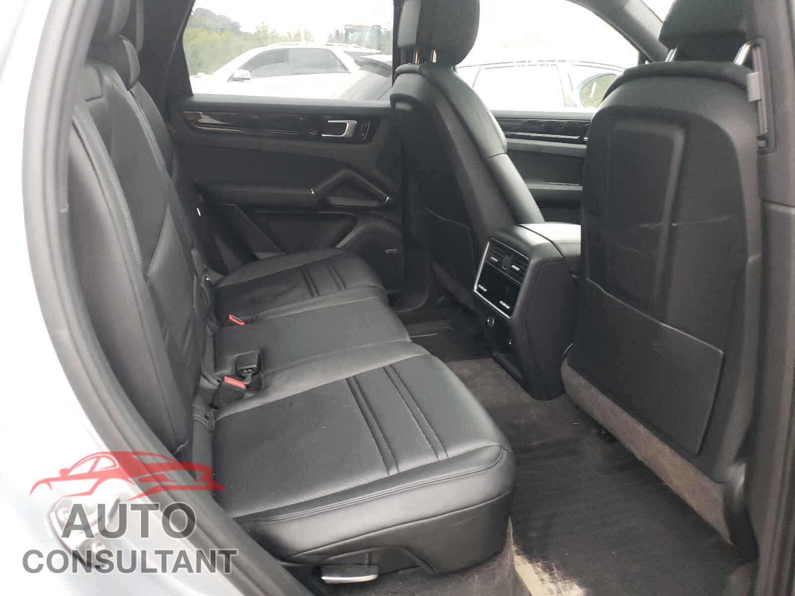 PORSCHE CAYENNE 2020 - WP1AA2AY9LDA01242