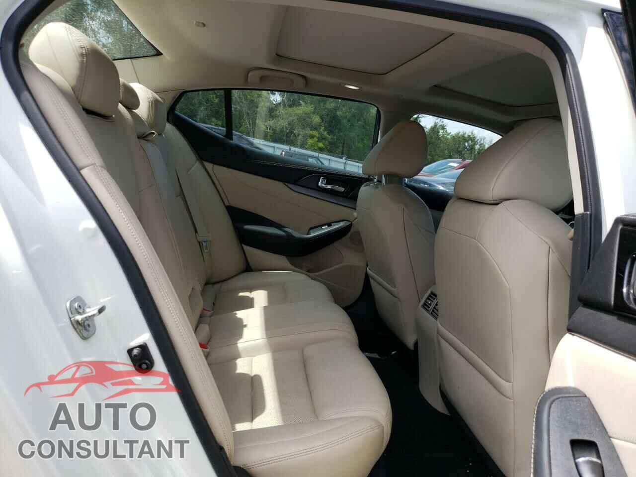 NISSAN MAXIMA 2017 - 1N4AA6AP1HC428580