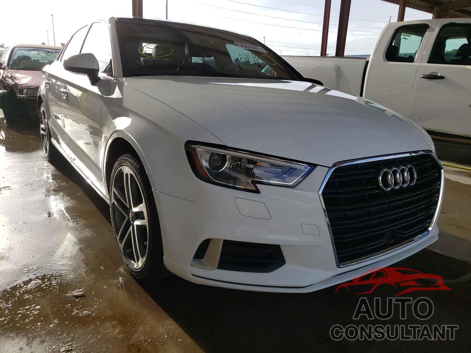 AUDI A3 2017 - WAUAUGFF6H1029504