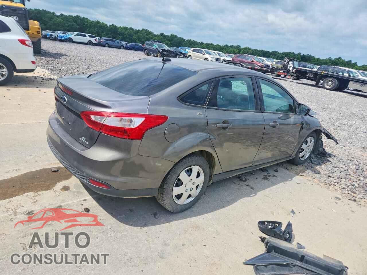 FORD FOCUS 2013 - 1FADP3E20DL169776