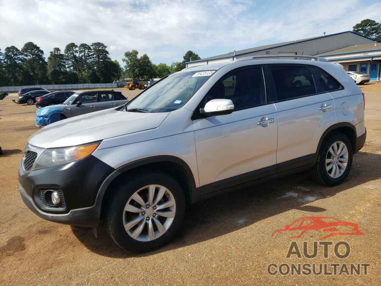 KIA SORENTO 2011 - 5XYKU4A13BG179143