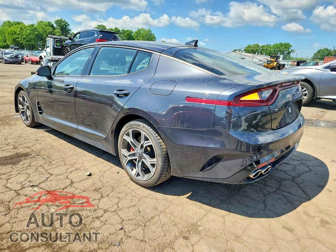 KIA STINGER 2019 - KNAE35LC8K6043725