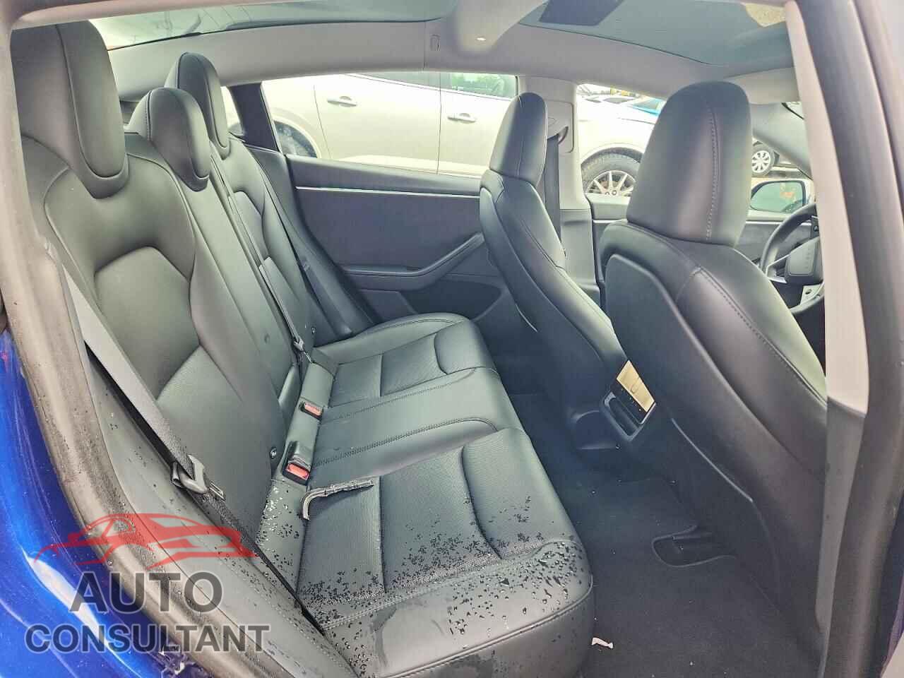 TESLA MODEL 3 2024 - 5YJ3E1EB4RF755066