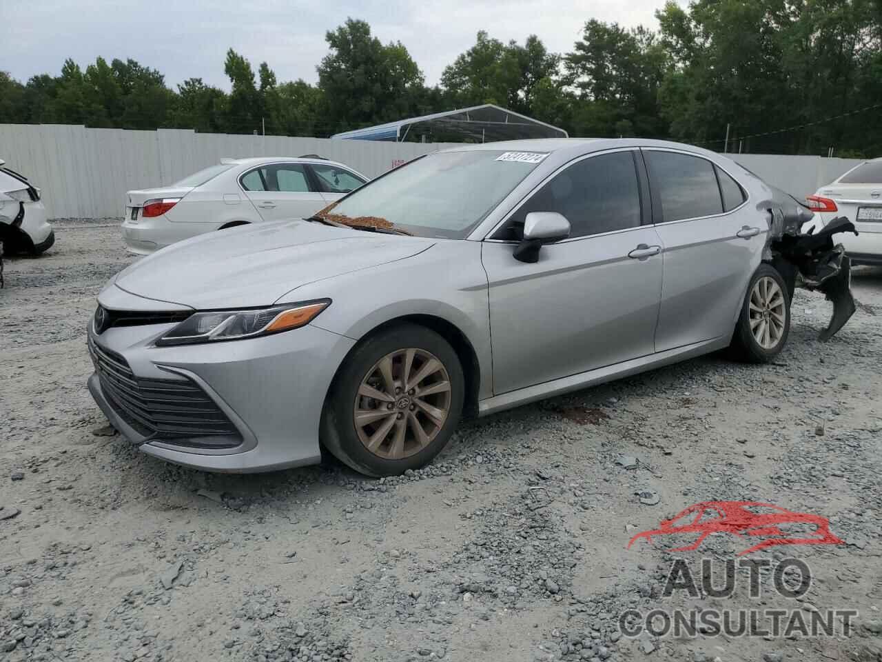 TOYOTA CAMRY 2022 - 4T1C11AKXNU701317