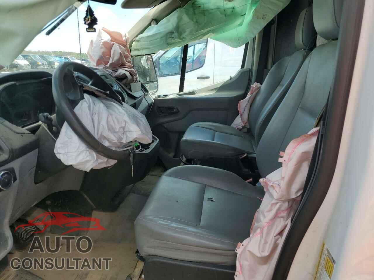 FORD TRANSIT 2017 - 1FTYR2CM4HKA95617