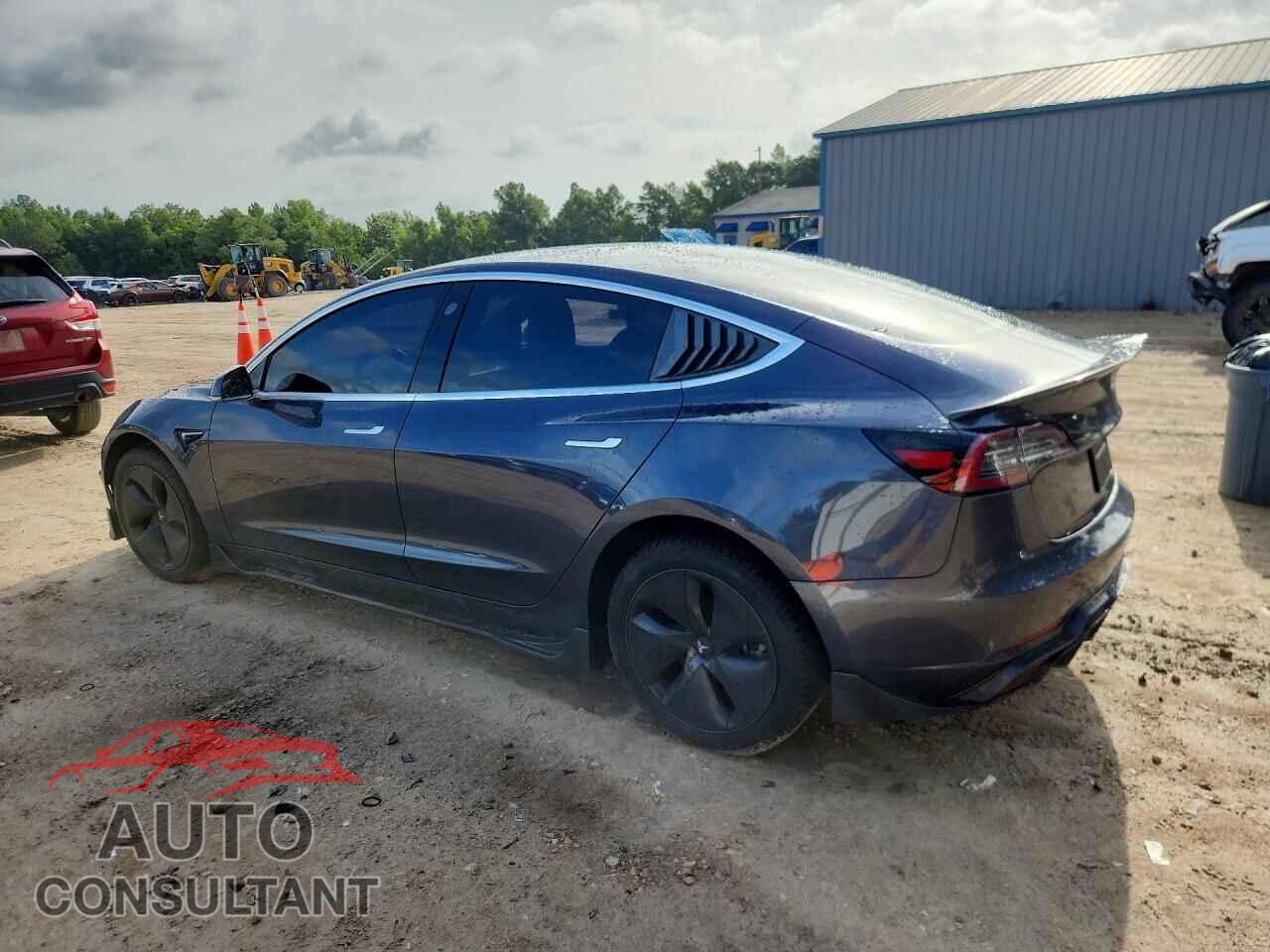TESLA MODEL 3 2019 - 5YJ3E1EA2KF464191