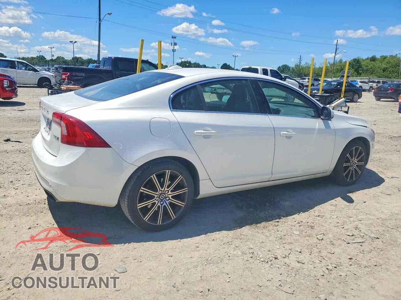 VOLVO S60 2018 - LYV402TK8JB190046