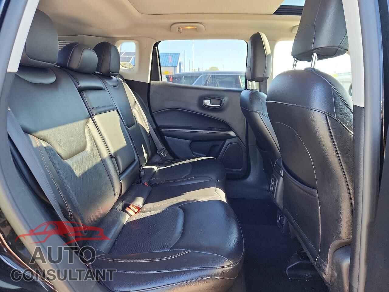 JEEP COMPASS 2017 - 3C4NJDCB1HT664880