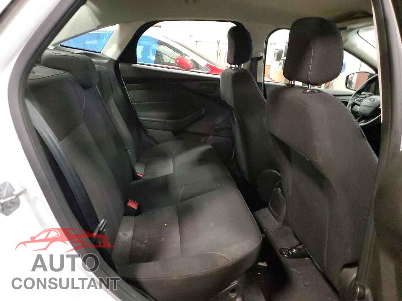 FORD FOCUS 2016 - 1FADP3E20GL281188