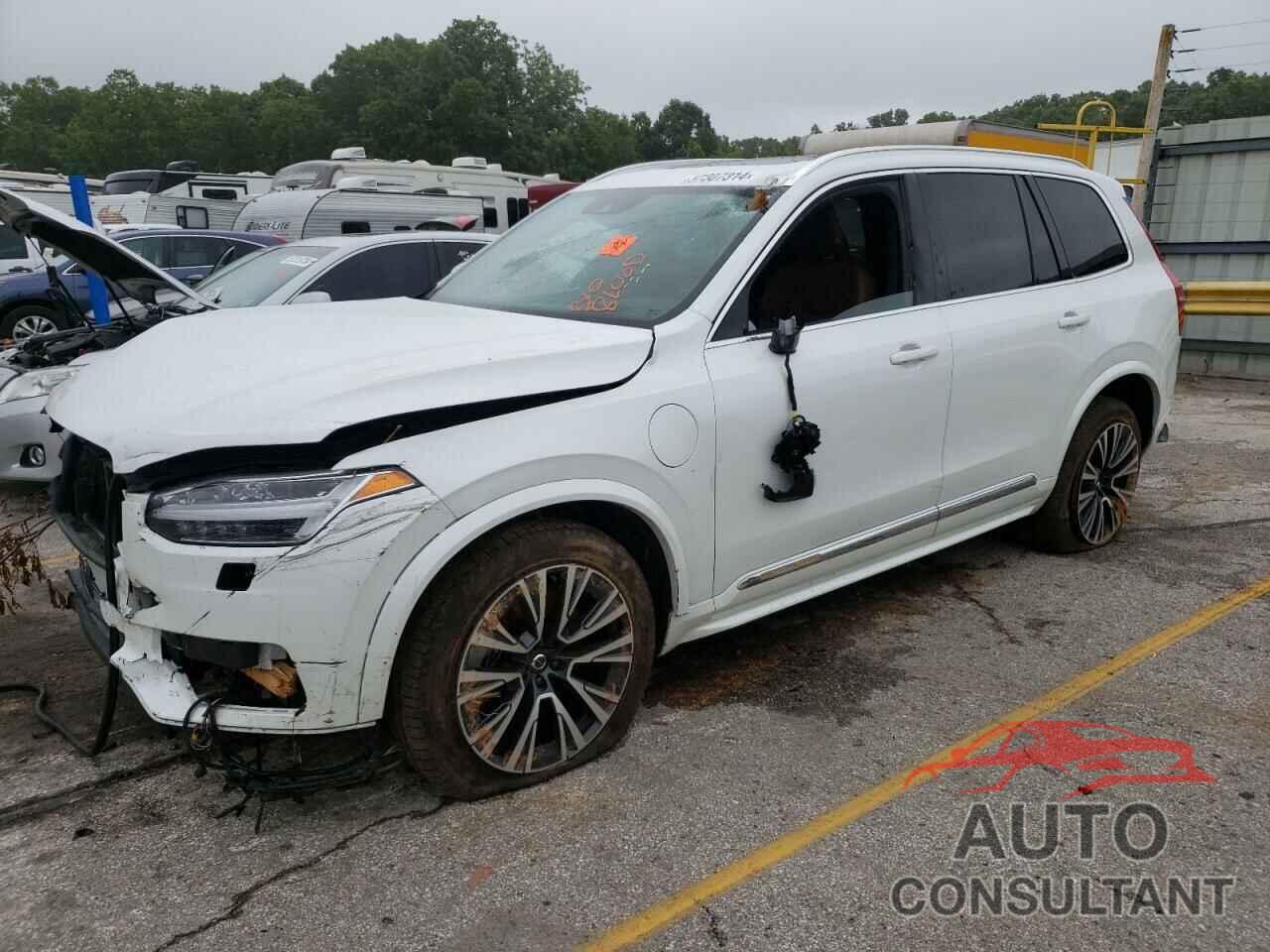 VOLVO XC90 T8 RE 2021 - YV4BR0CK7M1742176