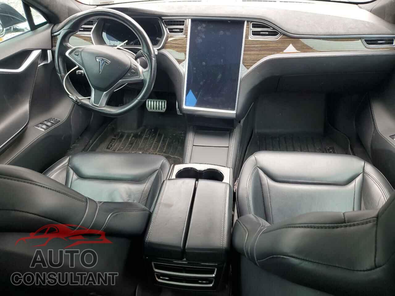 TESLA MODEL S 2015 - 5YJSA1H48FF081424
