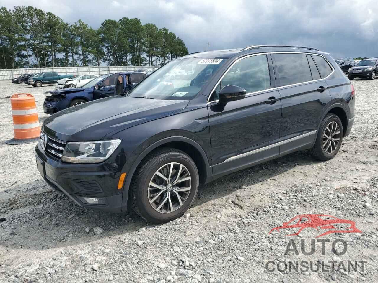 VOLKSWAGEN TIGUAN 2018 - 3VV3B7AX0JM006313