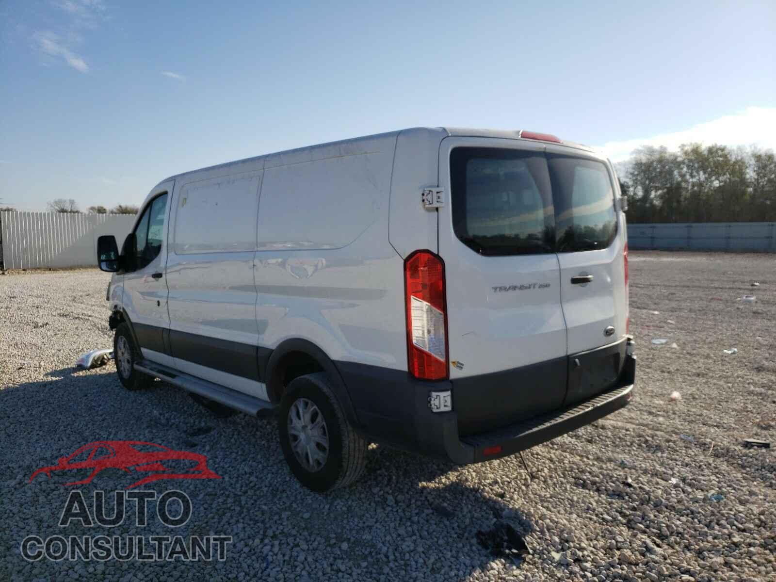 FORD TRANSIT CO 2017 - 1FTYR1YM7HKA99745