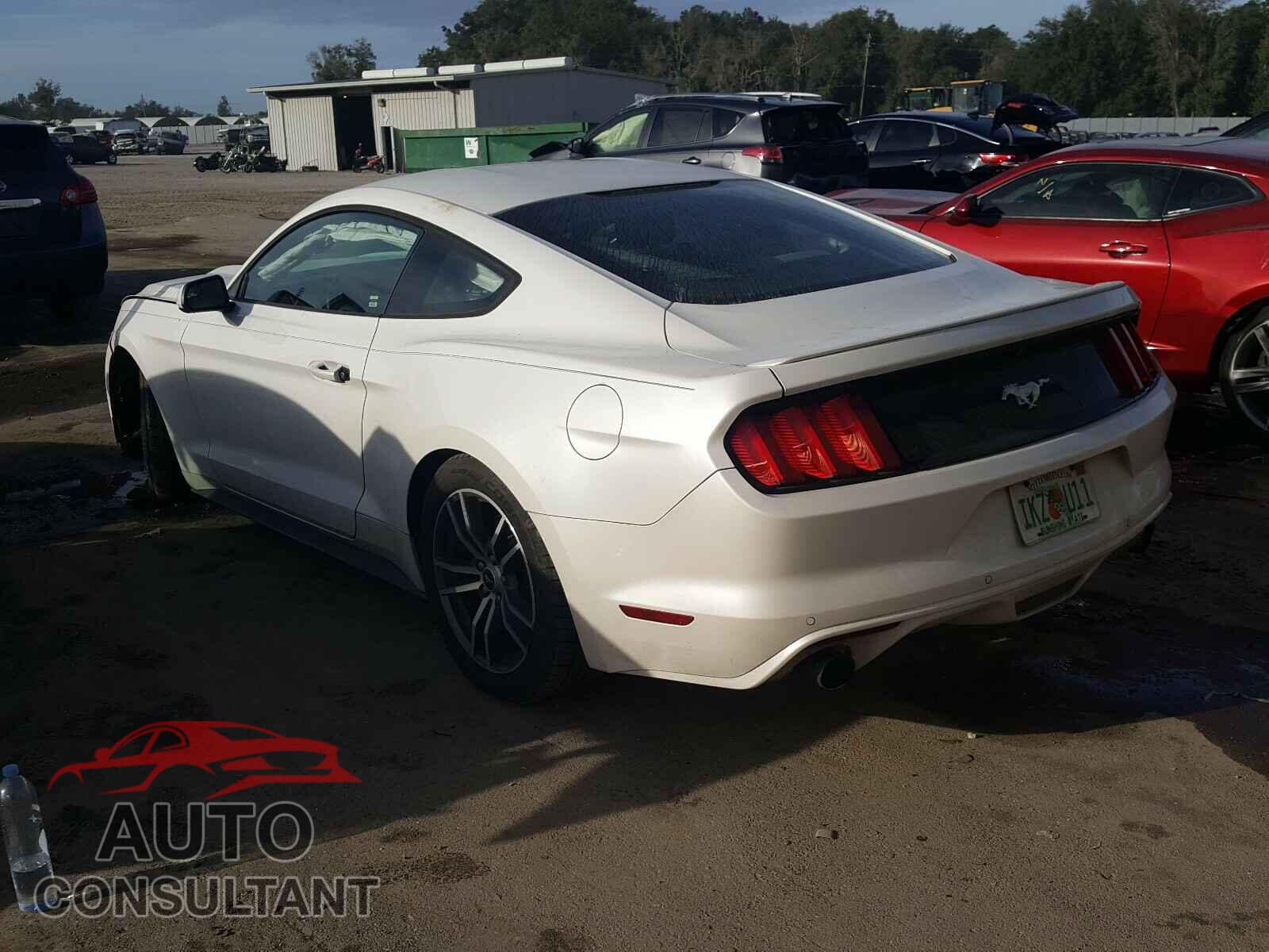 FORD MUSTANG 2017 - 1FA6P8TH3H5256031