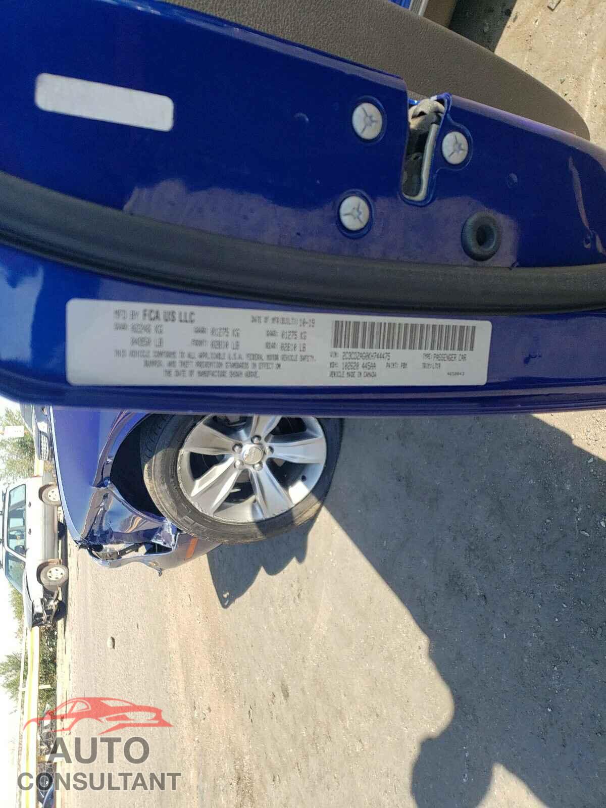 DODGE CHALLENGER 2019 - 2C3CDZAG0KH744475
