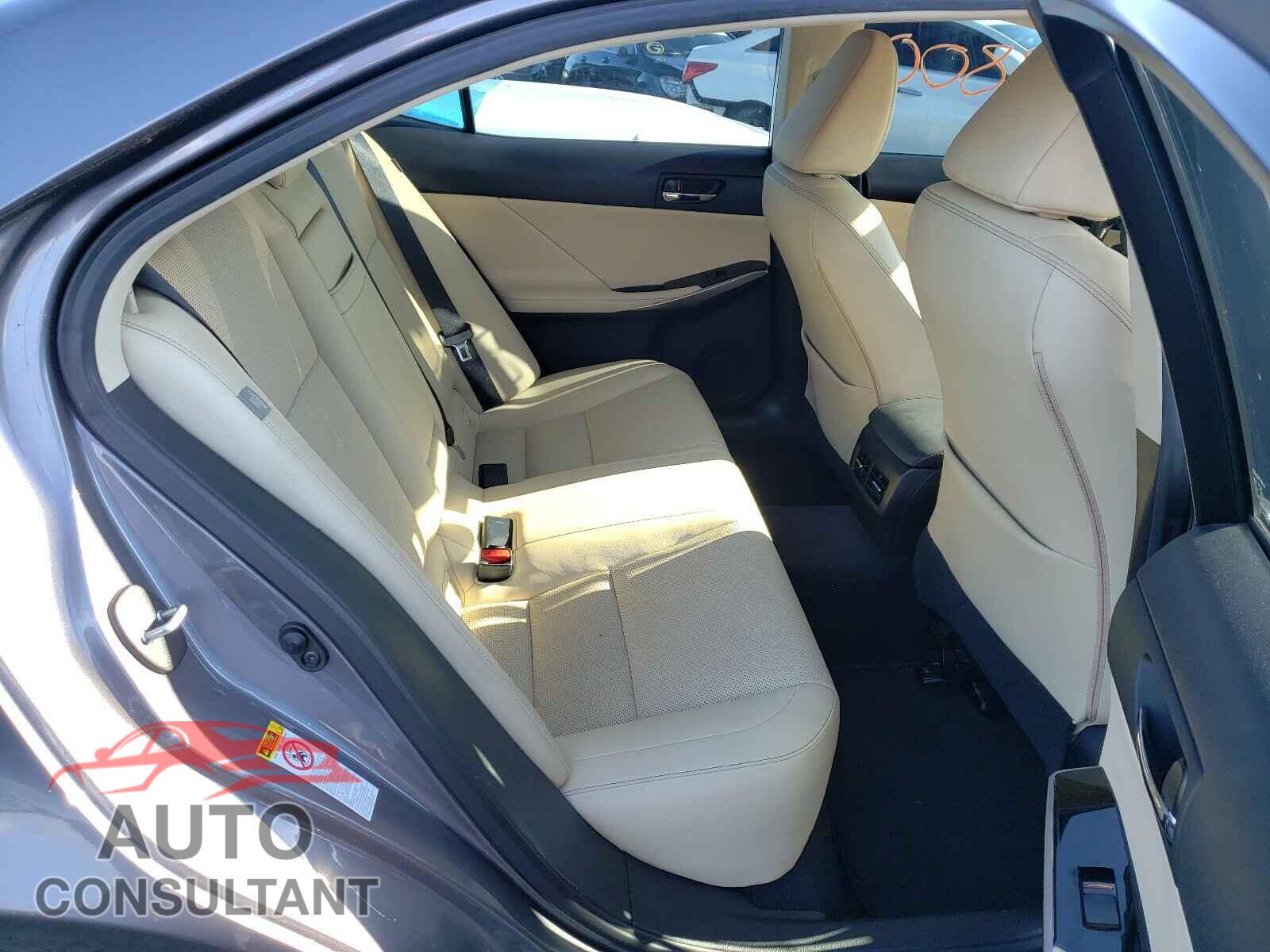 LEXUS IS 2016 - JTHBA1D29G5016510