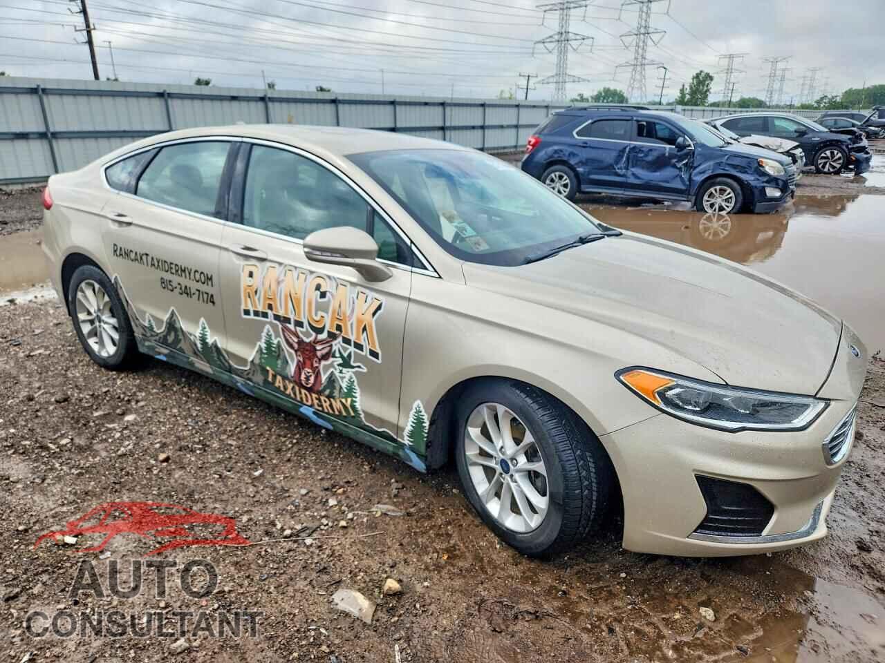 FORD FUSION 2019 - 3FA6P0MUXKR221245