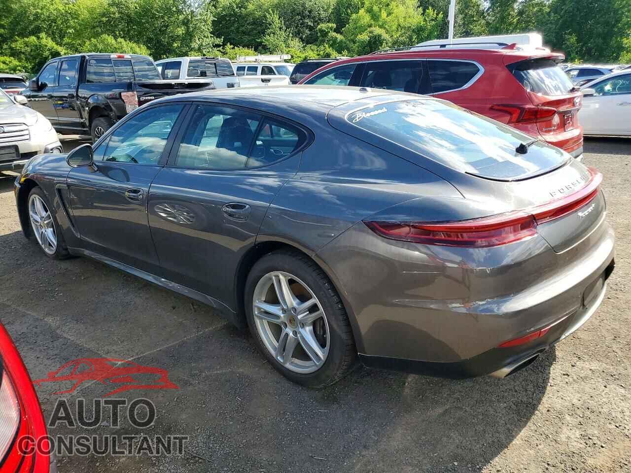 PORSCHE PANAMERA 2015 - WP0AA2A76FL005185
