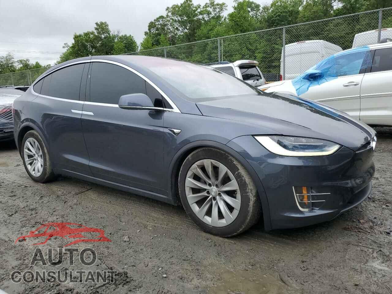 TESLA MODEL X 2017 - 5YJXCDE24HF078317