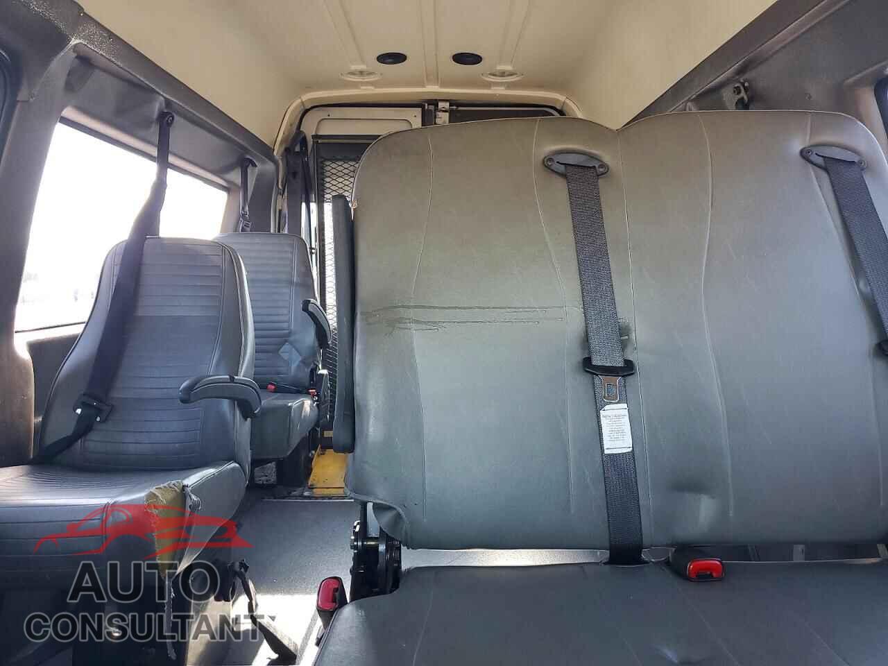 FORD ECONOLINE 2013 - 1FTNE1EWXDDA88158