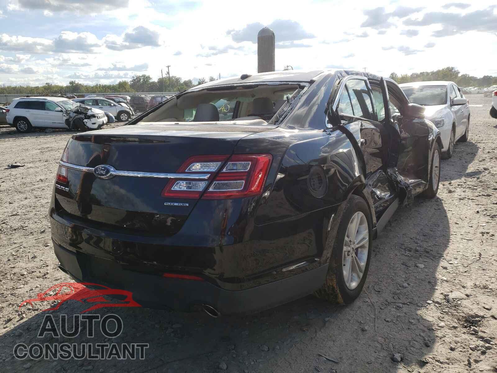 FORD TAURUS 2017 - 1FAHP2D86HG112255