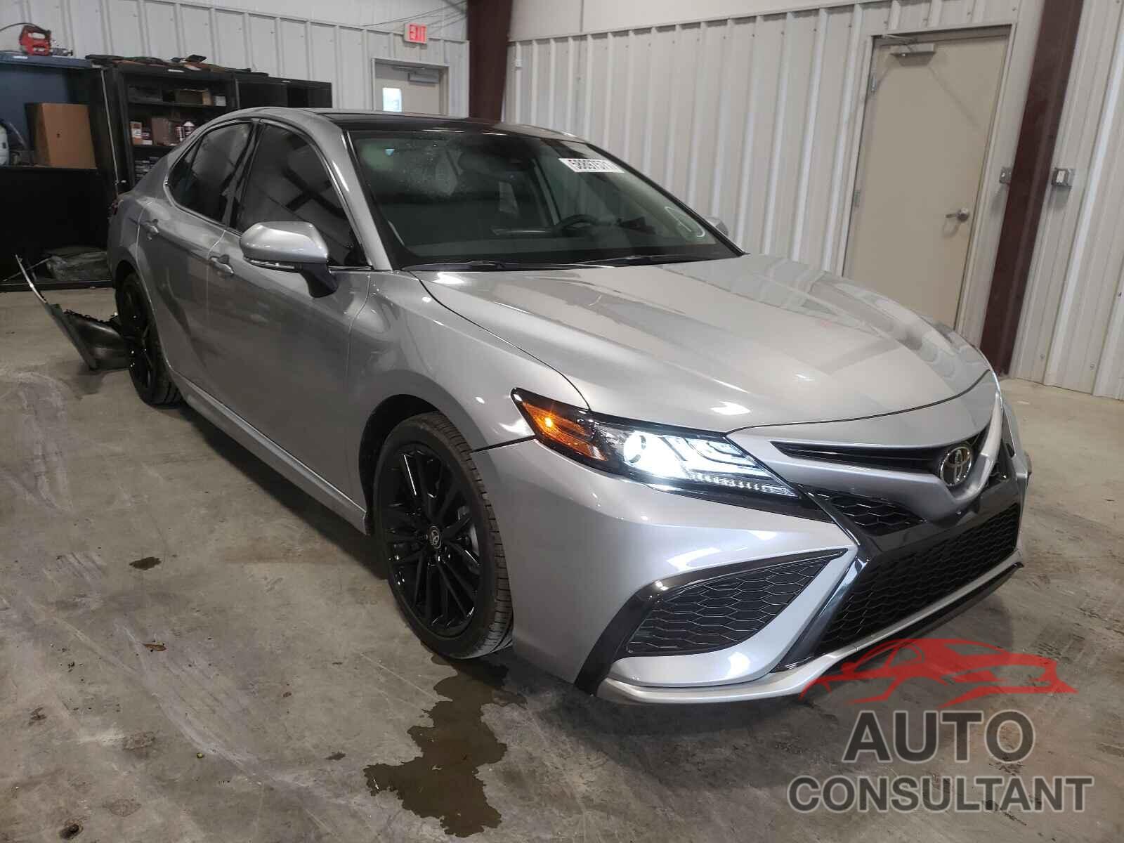 TOYOTA CAMRY 2021 - 4T1K61AK6MU496591
