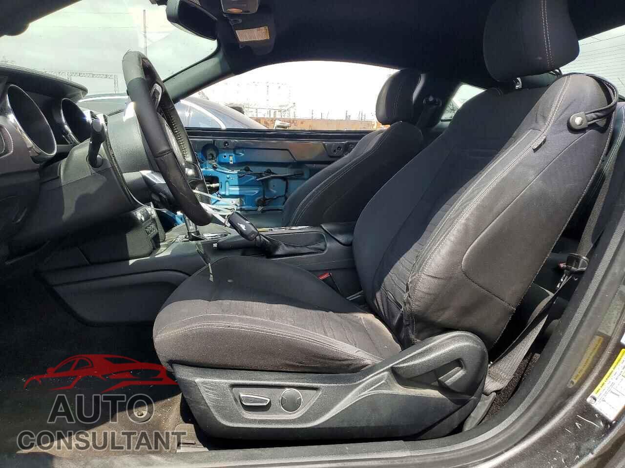 FORD MUSTANG 2015 - 1FA6P8TH1F5391974