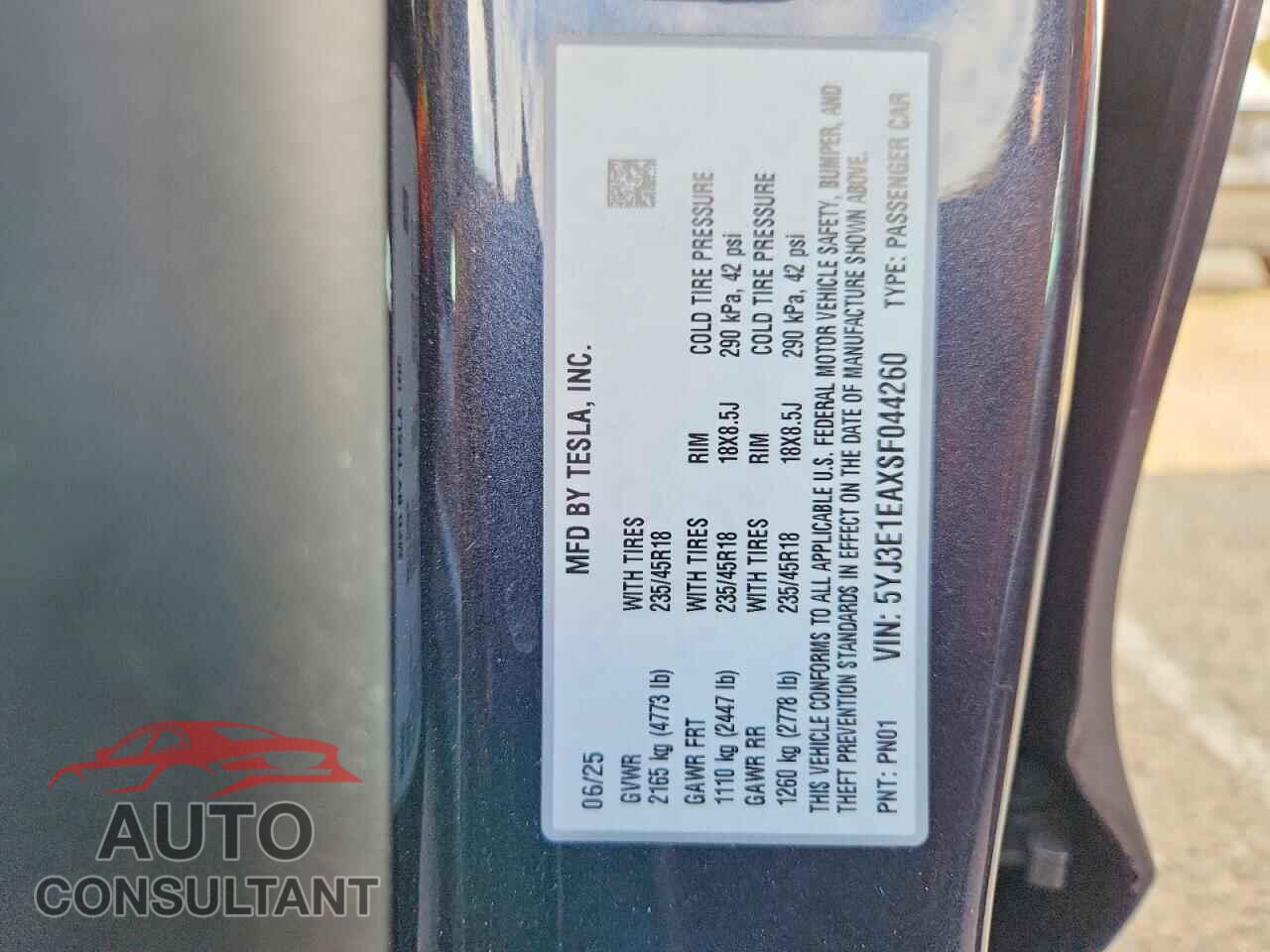 TESLA MODEL 3 2025 - 5YJ3E1EAXSF044260