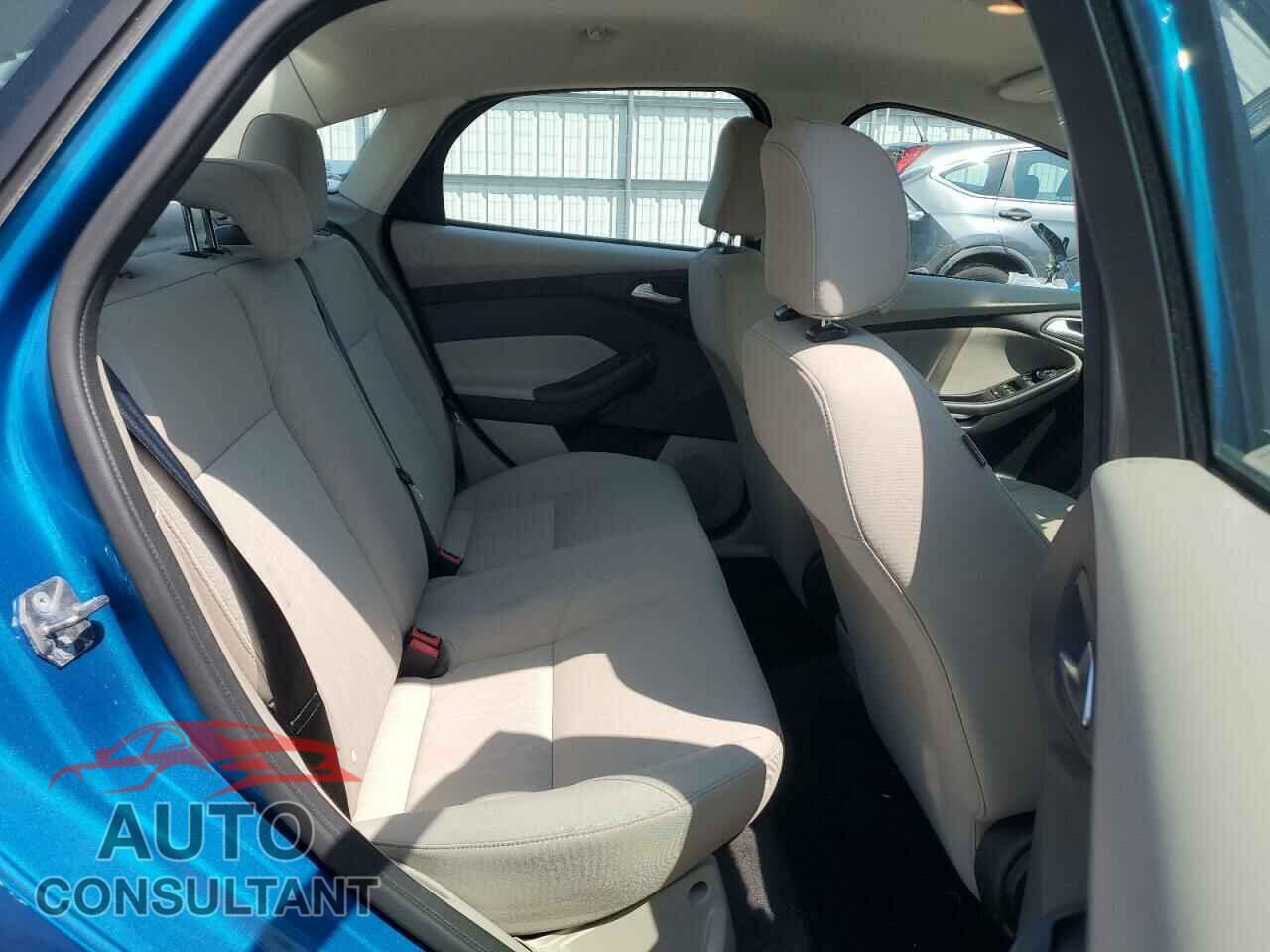 FORD FOCUS 2016 - 1FADP3F29GL396810