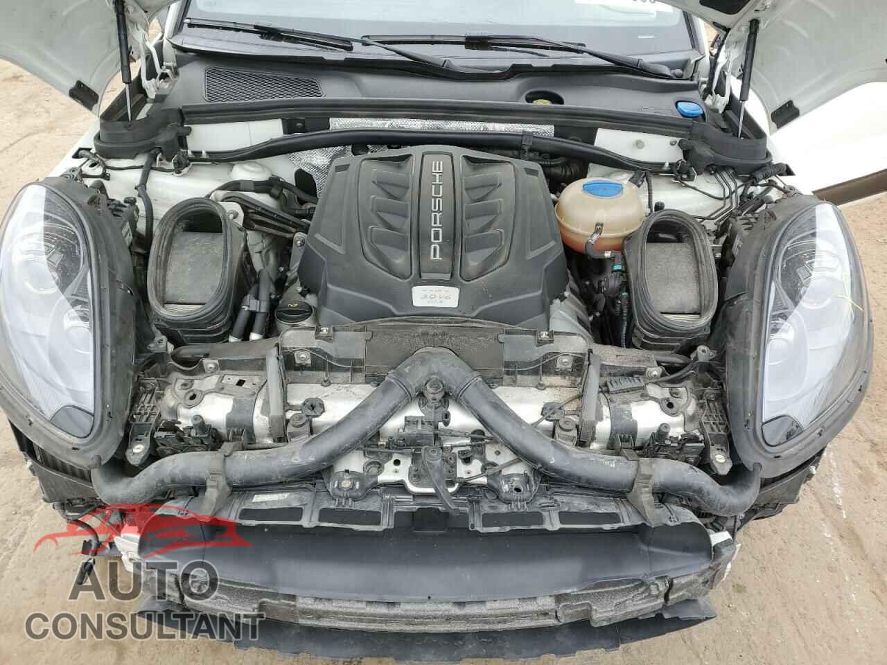 PORSCHE MACAN 2018 - WP1AG2A59JLB60835
