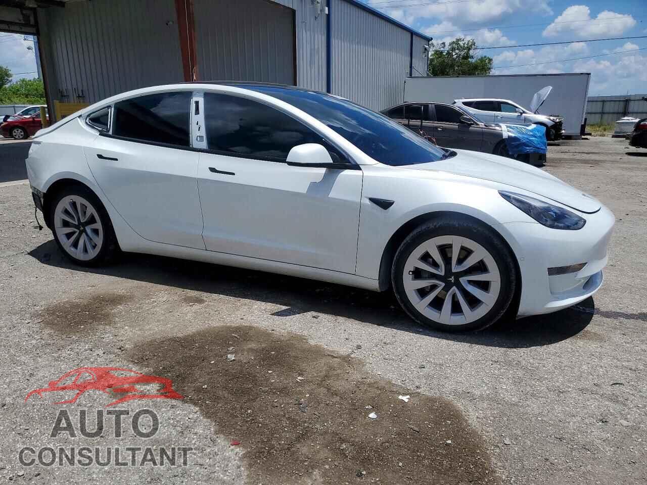TESLA MODEL 3 2022 - 5YJ3E1EA7NF355553
