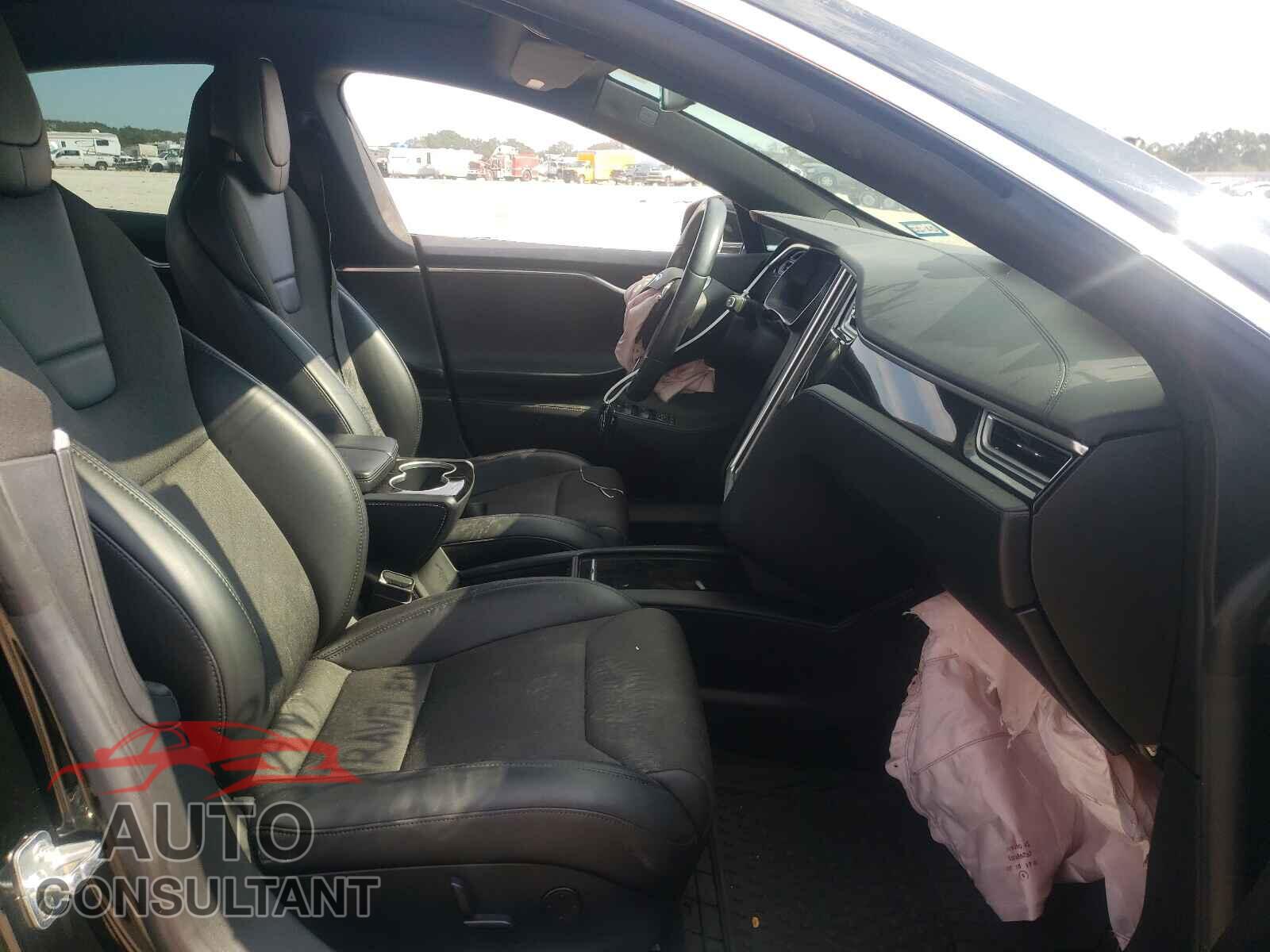 TESLA MODEL S 2017 - 5YJSA1E1XHF201088