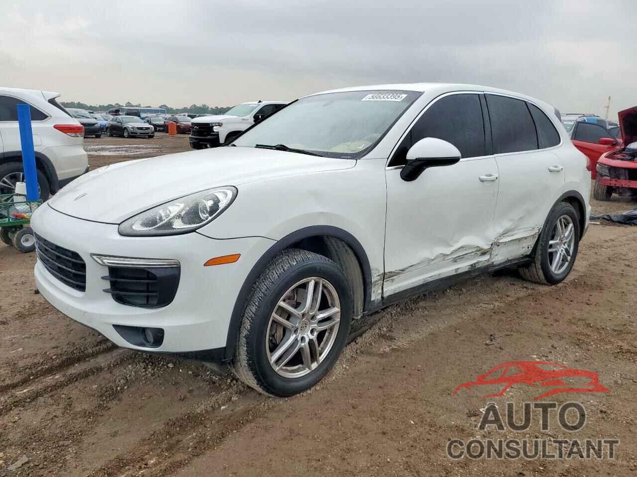 PORSCHE CAYENNE 2016 - WP1AA2A28GLA02311