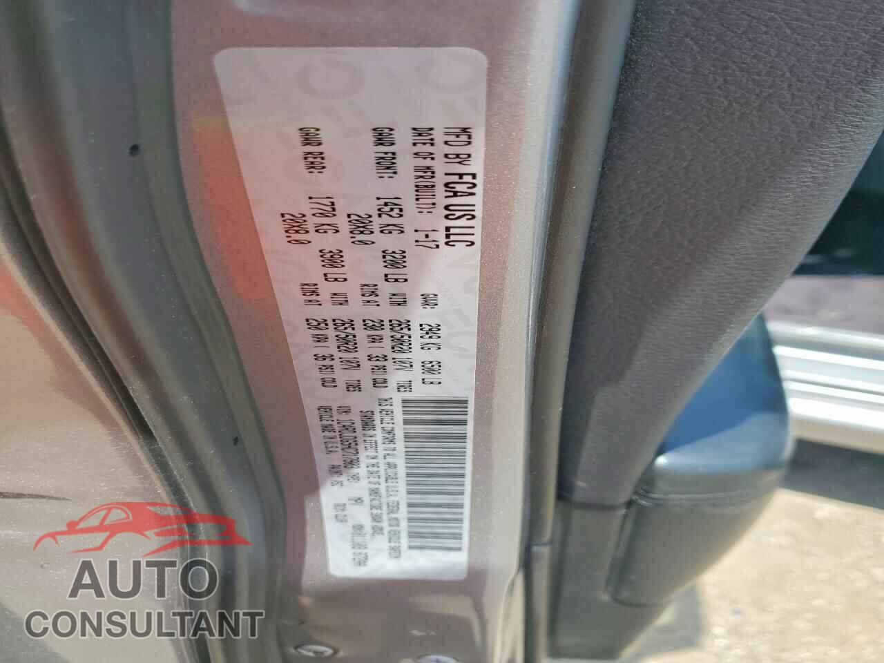 DODGE DURANGO 2017 - 1C4RDJDG5HC717903