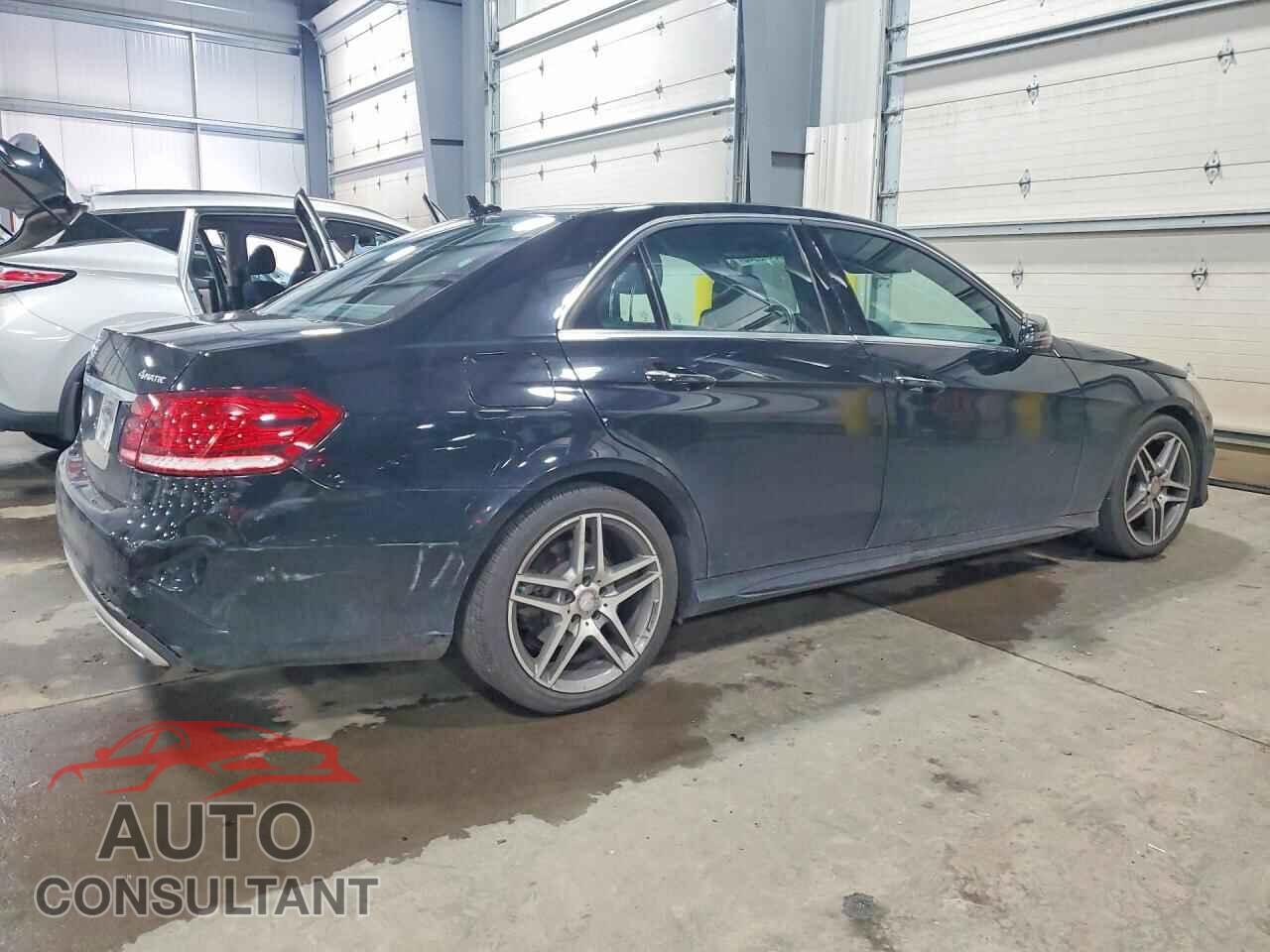 MERCEDES-BENZ E-CLASS 2015 - WDDHF6HB2FB093343