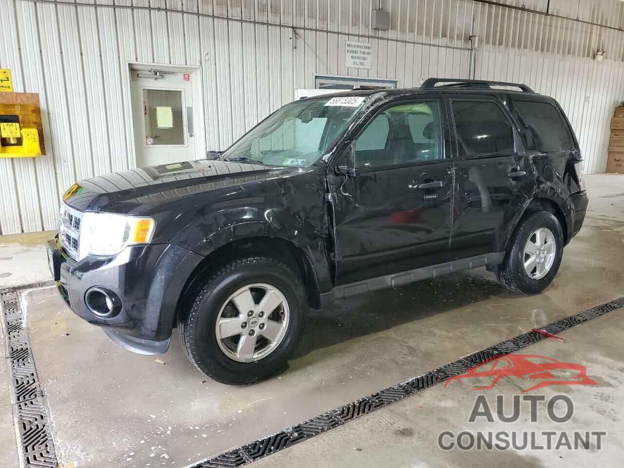 FORD ESCAPE 2009 - 1FMCU03729KB71002