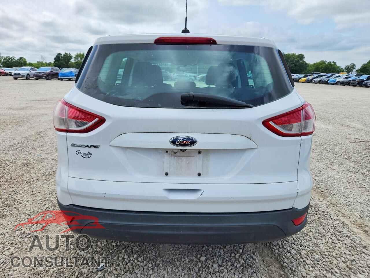 FORD ESCAPE 2016 - 1FMCU0F77GUC11166